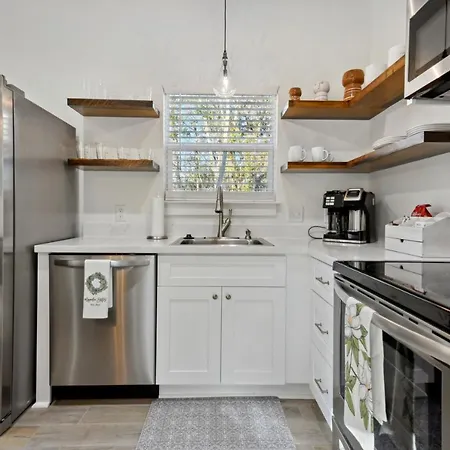 Cozy Vacation Rental In Old Town Bay St Louis Close To Beach, Bars, And Dining Bay St. Louis Extérieur photo